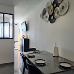 4 Couchages Cap D'agde Ct800-070