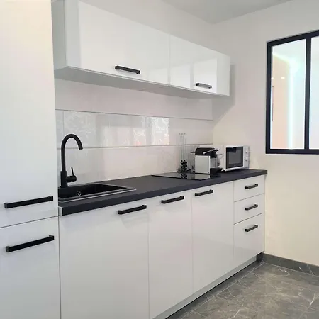 4 Couchages Cap D'agde Ct800-070 דירה