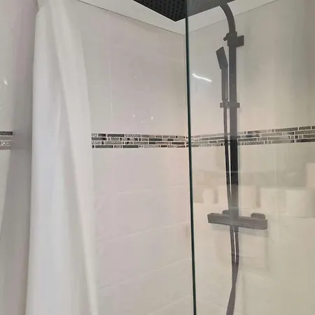 4 Couchages Cap D'agde Ct800-070 *